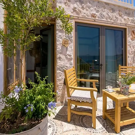 Pier House Otel