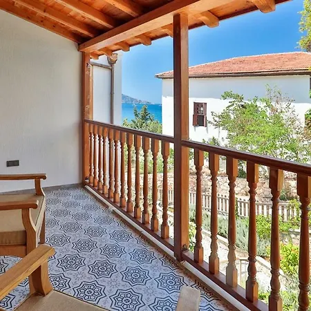 Otel Pier House *