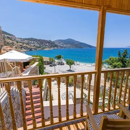 Otel Pier House *